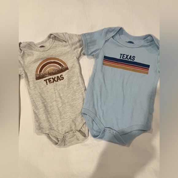 Set of 2 Texas baby onesies - Picture 1 of 7
